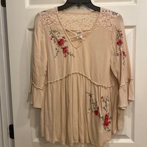 Bila womens top. Size medium.